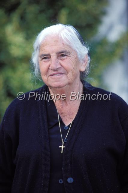 chypre 11.JPG - Portrait de femmeOmodosChypre